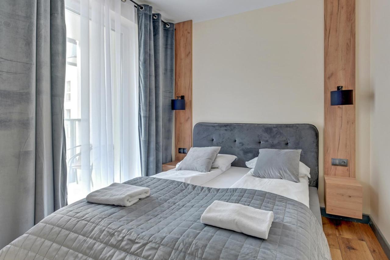 Angielska Grobla 5 Apartments Deluxe Old Town กดัญสก์ ภายนอก รูปภาพ